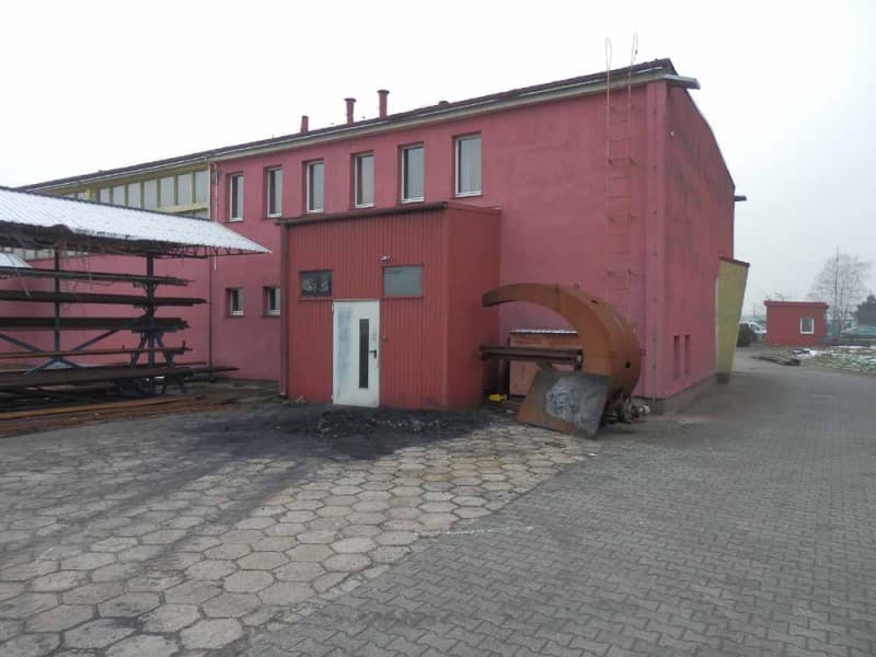 Obiekt przemysłowy na sprzedaż