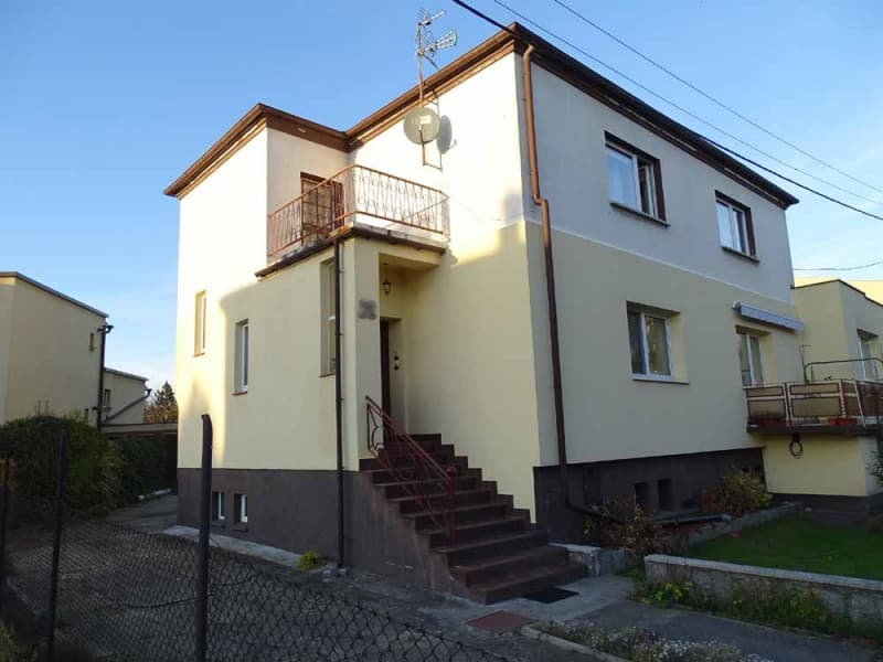 Mieszkanie na sprzedaż, 3 pokoje, I piętro, garaż