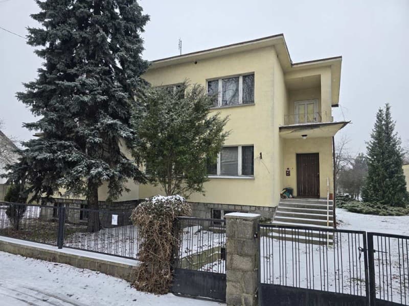 Nieruchomość na sprzedaż