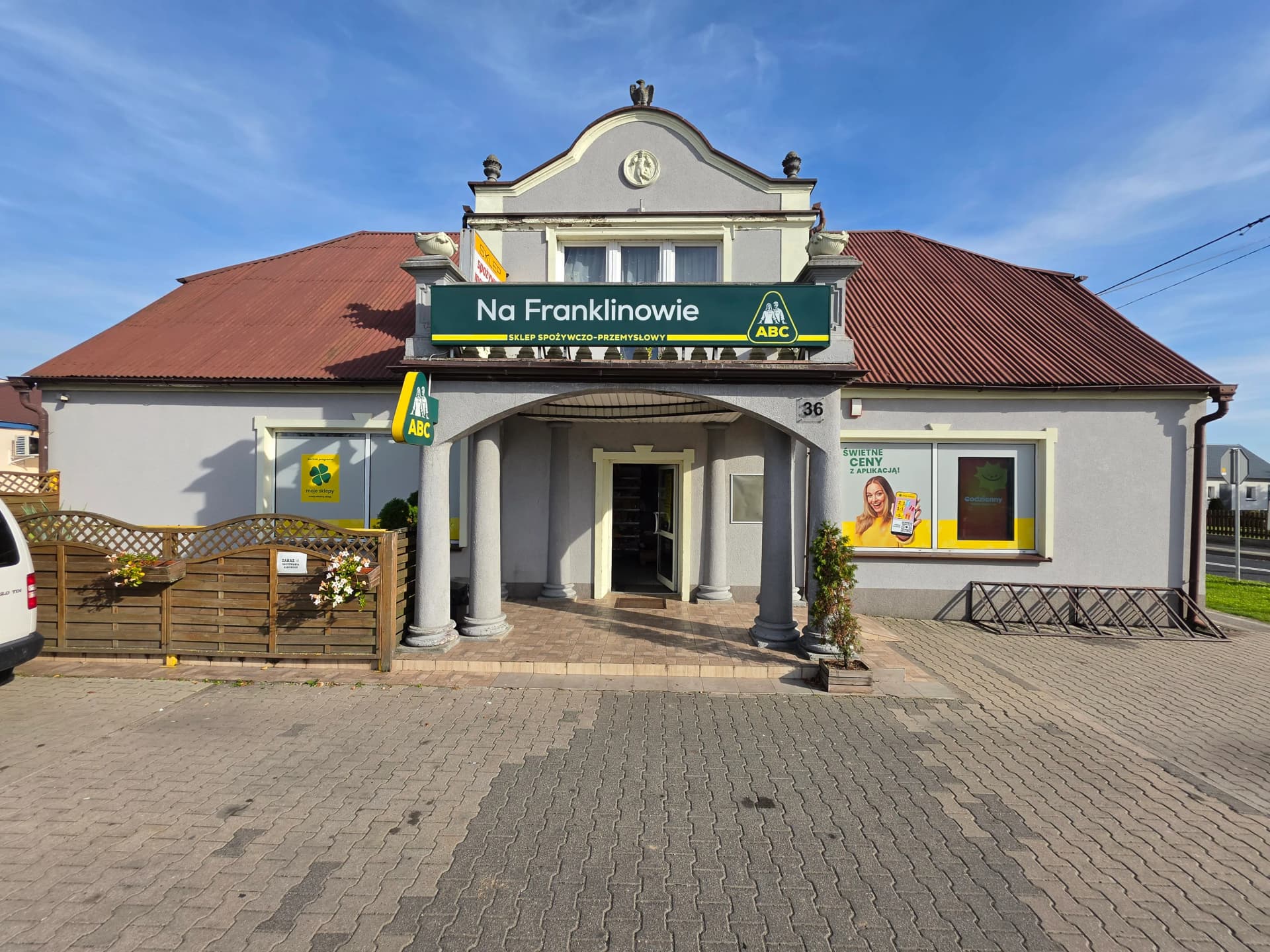 Nieruchomość na sprzedaż