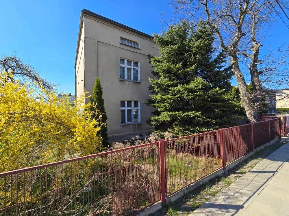 Dwurodzinny dom na sprzedaż